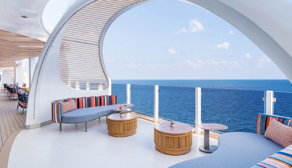 Norwegian Luna outdoor deck